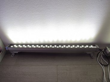 G-XQ8181B-W белый LED фасад прожектор, 220V, 72W длина 100см фото 1