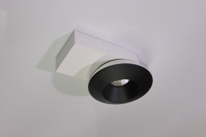 Накладное декоративное кольцо (черное/черное) в светильник серии ROUND-OUT-02/03 and ROUND-IN-03/04 фото 2